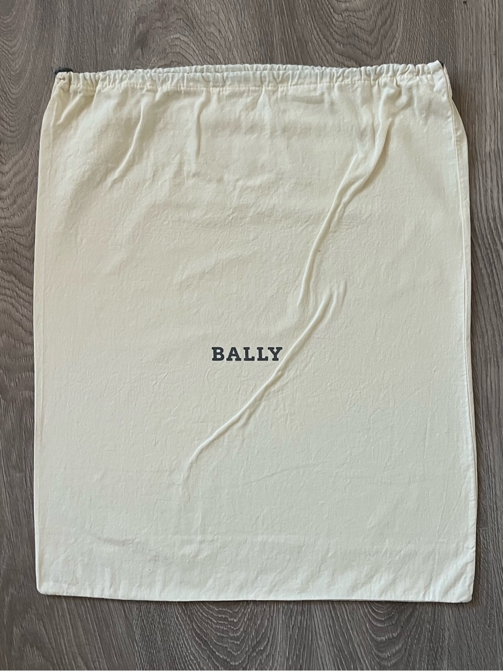 Bally dust bag (C287)